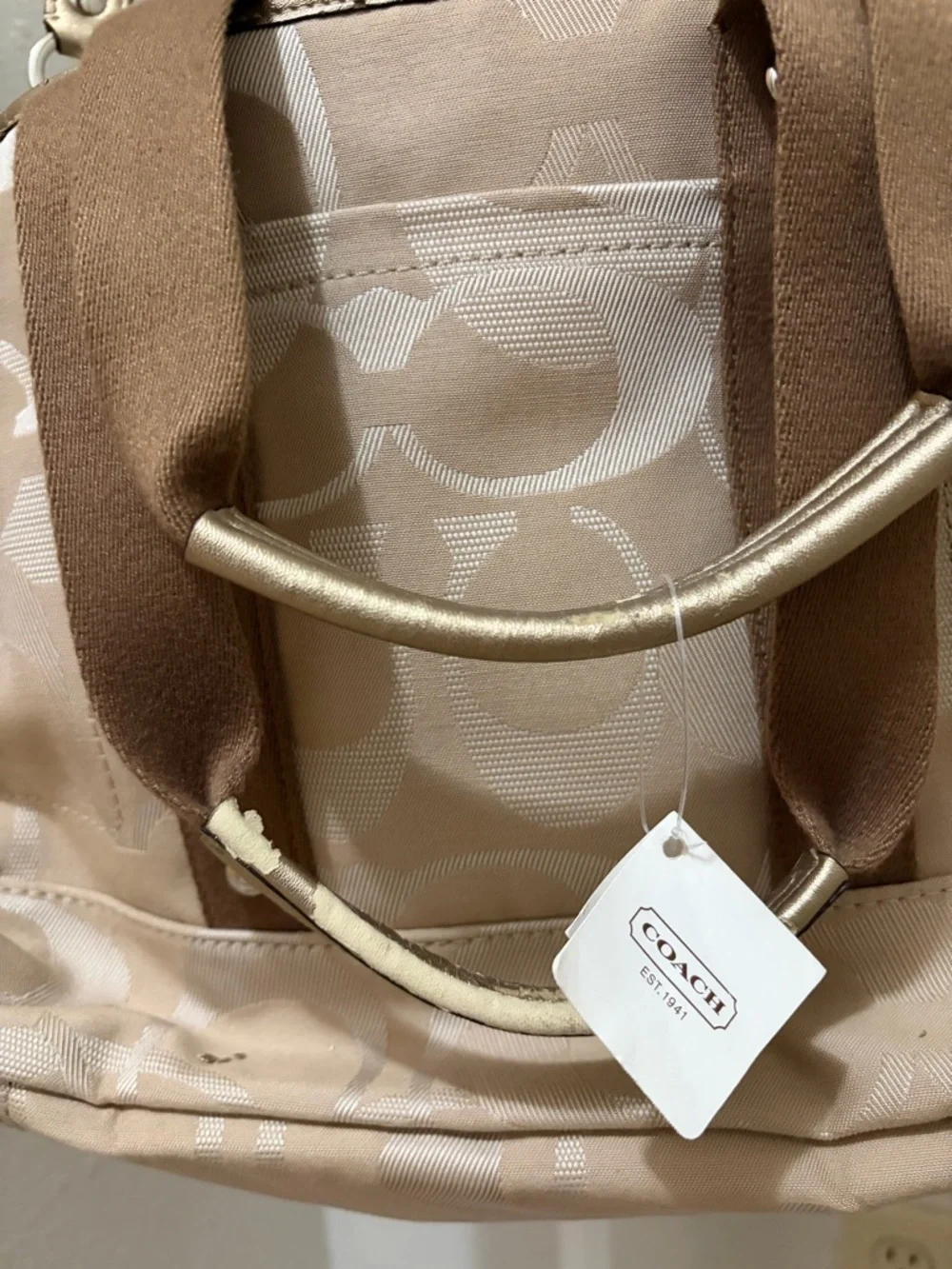 NWT Coach Signature Kyra Convertible Tote READ DESCRIPTION